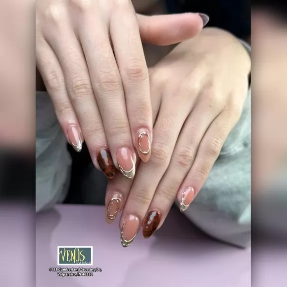 Venus-Spa-Nail-in-Valparaiso-IN-46383-502-w576.webp